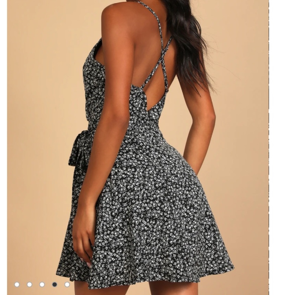 Black Floral Print Mini Skater Dress - Picture 2 of 4
